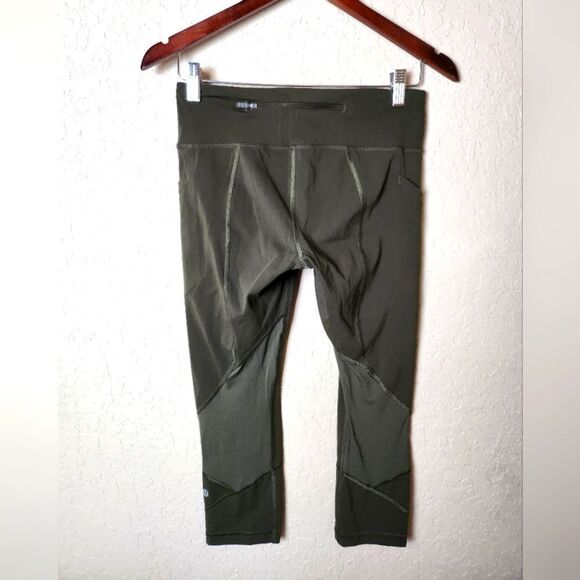 Lululemon Swift High Rise Crop 21' Leggings Forest Green Size 6 - Picture 3 of 9